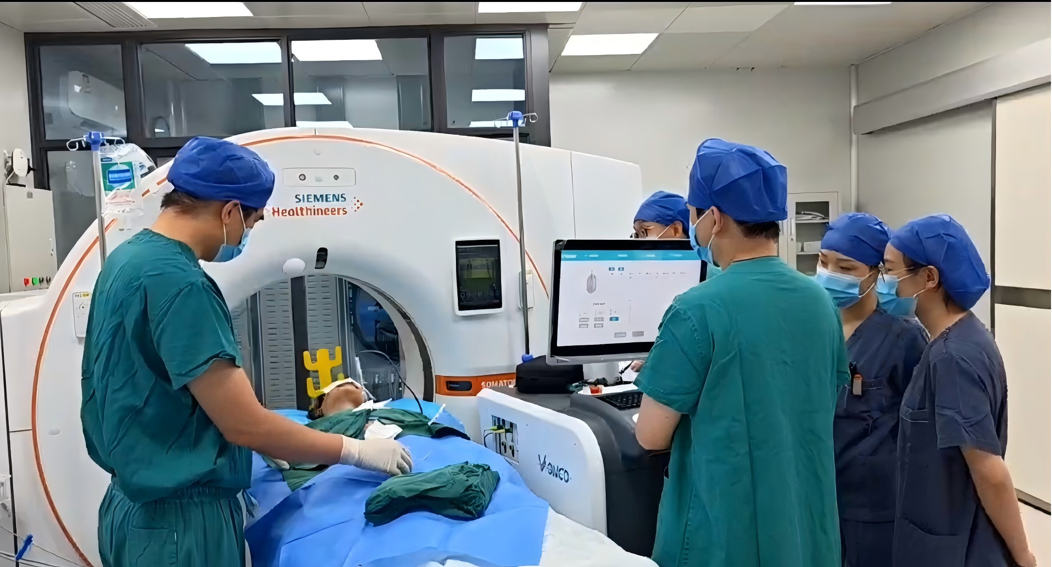 Clinical Practice | Single Needle, Breaking the "Pancreatic" Barrier – Professor Liao Zhengyin Completed the First Wknife SingleNeedle Bipolar Pancreatic Cancer Ablation in Western China